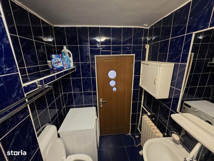 Apartament cu 3 camere, mobilat în Central