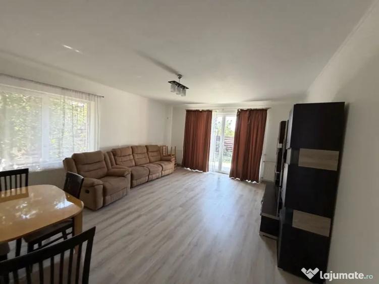 Casă cu 3 camere cu Teren 400 Mp în Domnești