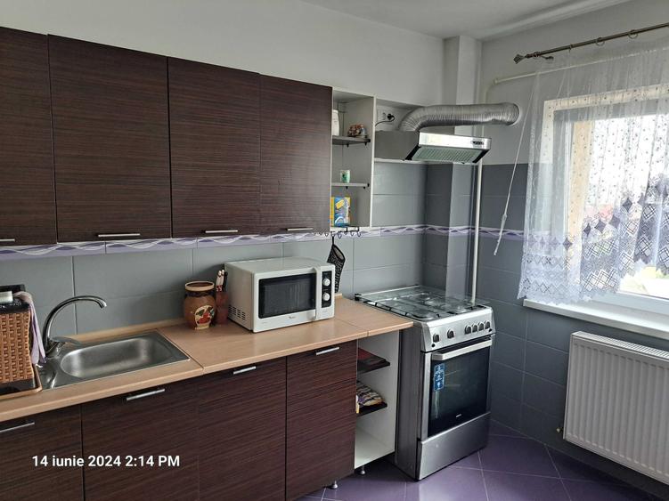Apartament cu 2 camere decomandat în Sfântu Ilie