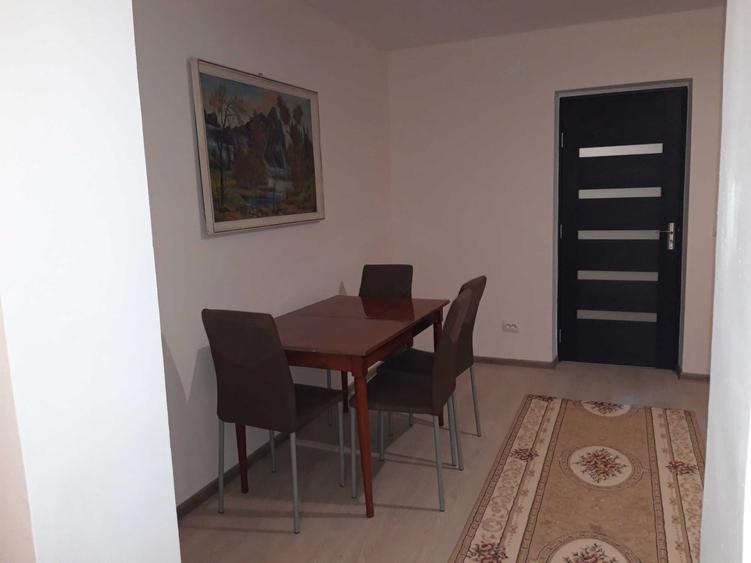 Inchiriez apartament 2 camere,zona Cuza Voda - 1