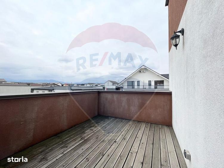 Apartament cu 4 camere în Central