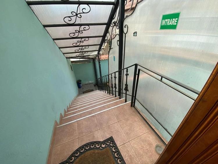 Spațiu comercial, de 200 mp, în Orașul de Jos