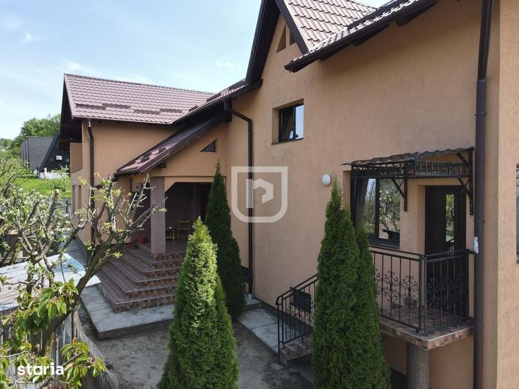 Casă cu 3 camere în Fetești