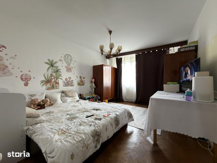 Apartament cu 4 camere decomandat, mobilat în Circumvalațiunii