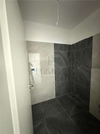 Duplex cu 3 camere cu Canalizare în Moșnița Veche