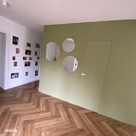 Casă cu 4 camere în Poienița