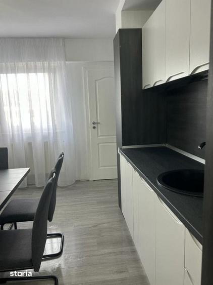Apartament cu 4 camere în Central