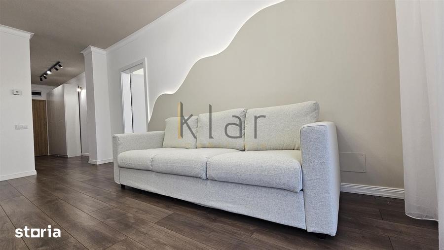 Apartament cu 3 camere semidecomandat în Florești