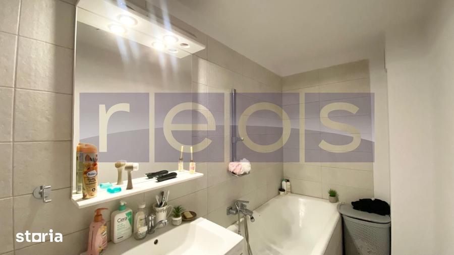 Apartament cu 4 camere decomandat în Rahova