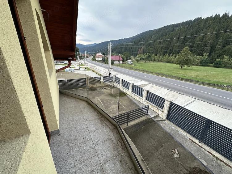Casă cu Teren 250 Mp în Corbu