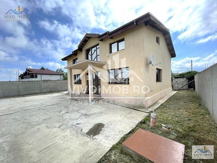 Casă individuală cu 5 camere cu Teren 500 Mp în Bâcu