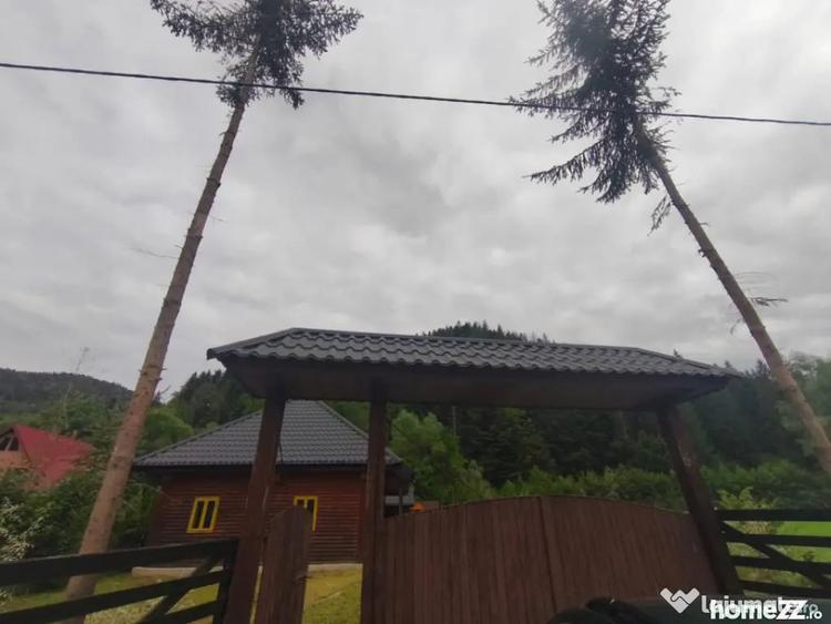 Casă cu 5 camere cu Teren 1250 Mp în Marginea