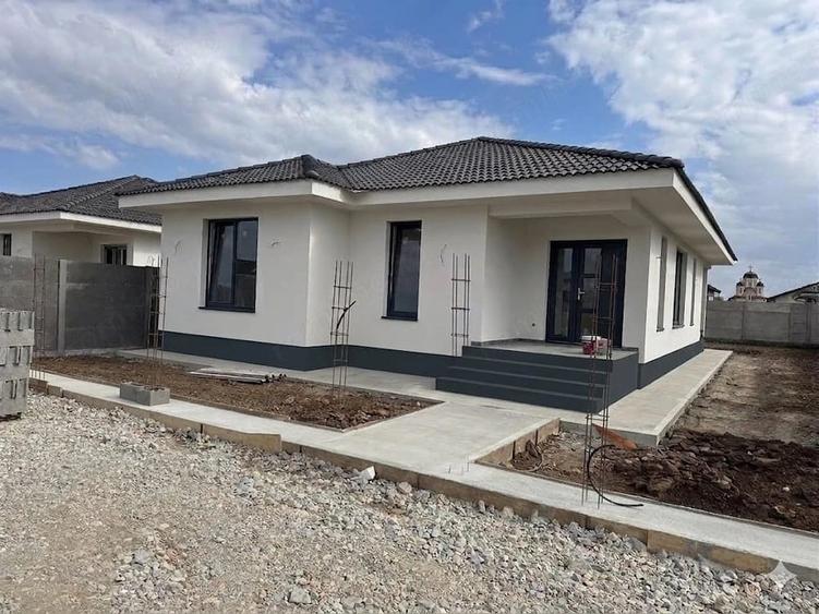 Casă cu Teren 500 Mp în Sântandrei