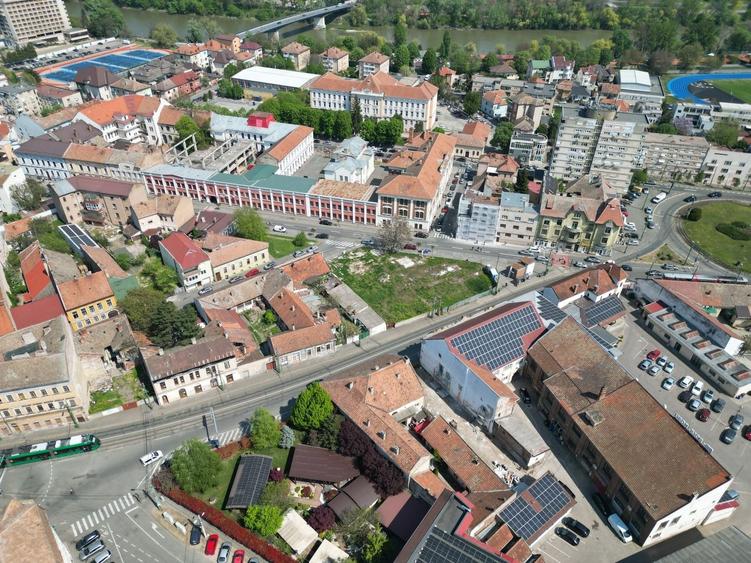Teren Construcții de 608 mp, în Boul Roșu