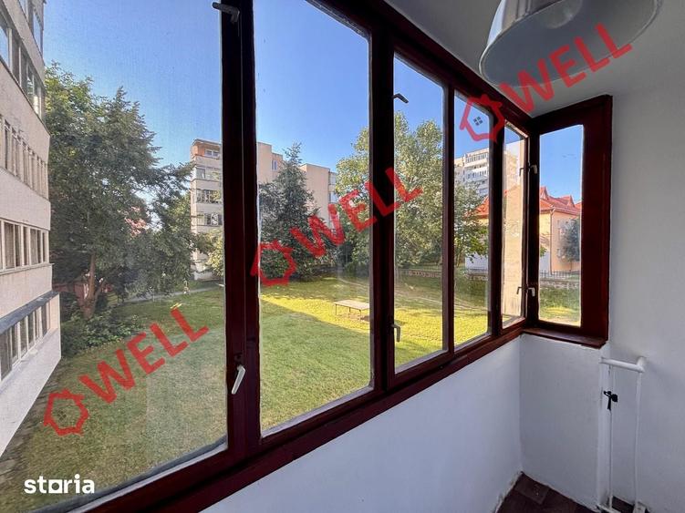 Apartament cu 2 camere decomandat în Central