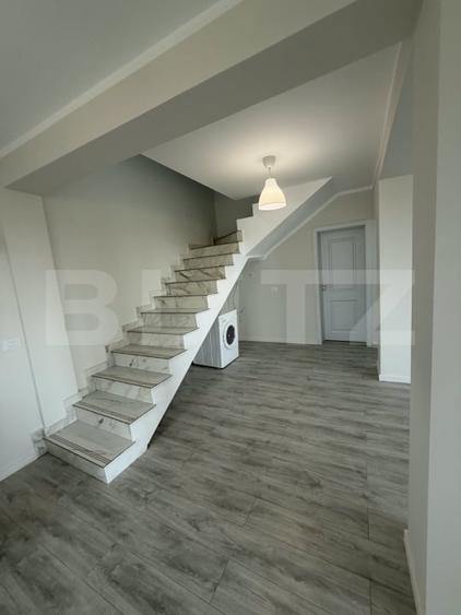 Casă individuală cu 4 camere cu Teren 425 Mp în Tomești