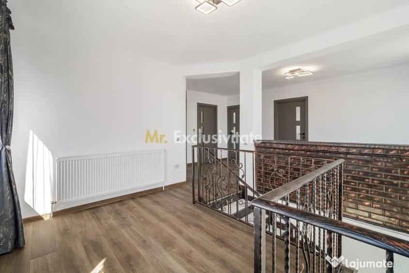 Casă cu 5 camere cu Teren 457 Mp în Dobreni
