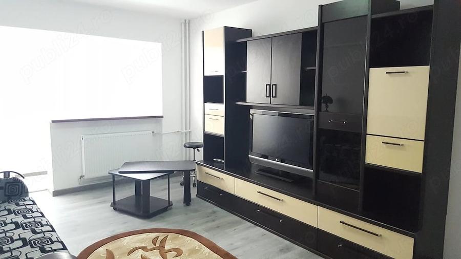 Apartament cu 2 camere decomandat în B-dul București