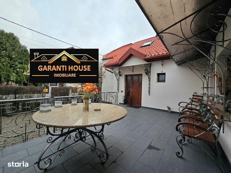 Casă cu 4 camere cu Teren 370 Mp în Central
