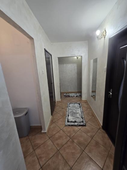 2 camere, decomandat, intre metrou Lujerului si Gorjului, Bd Iuliu Maniu - 22