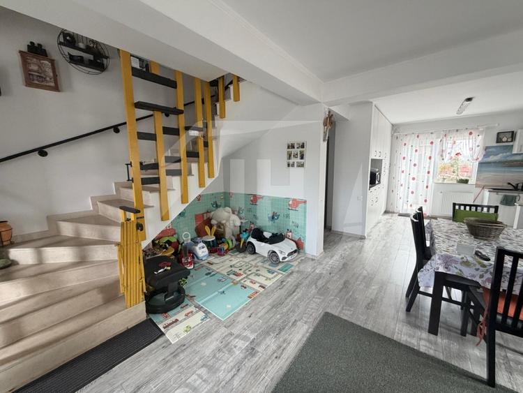 Duplex cu 4 camere cu Canalizare în Gilău