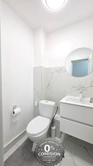 Apartament cu 3 camere decomandat, mobilat în Central