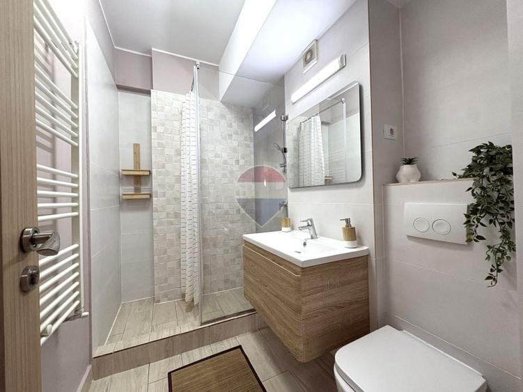 Apartament 2 camere de închiriat PRIMA LINIE LA LAC VEDERE FRONTALĂ - 5