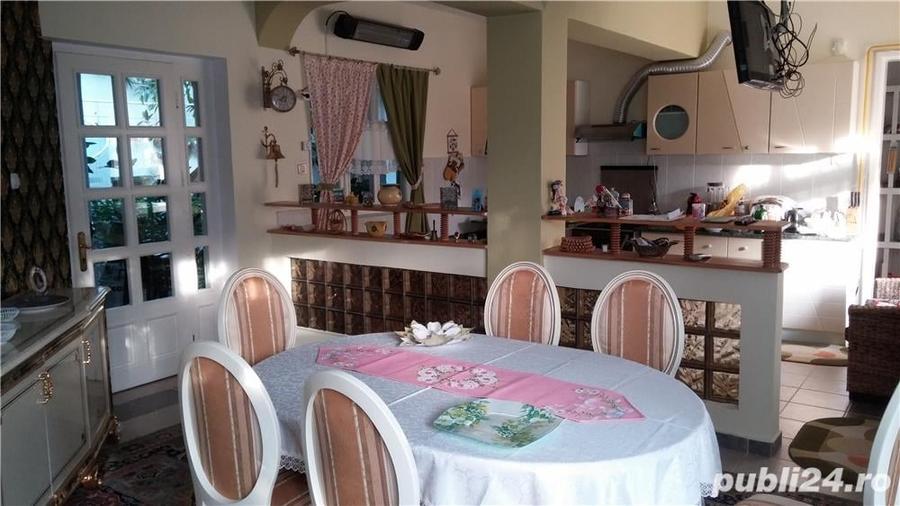 Casă cu 11 camere în Central