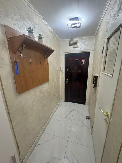 Apartament cu 2 camere decomandat în Brâncoveanu