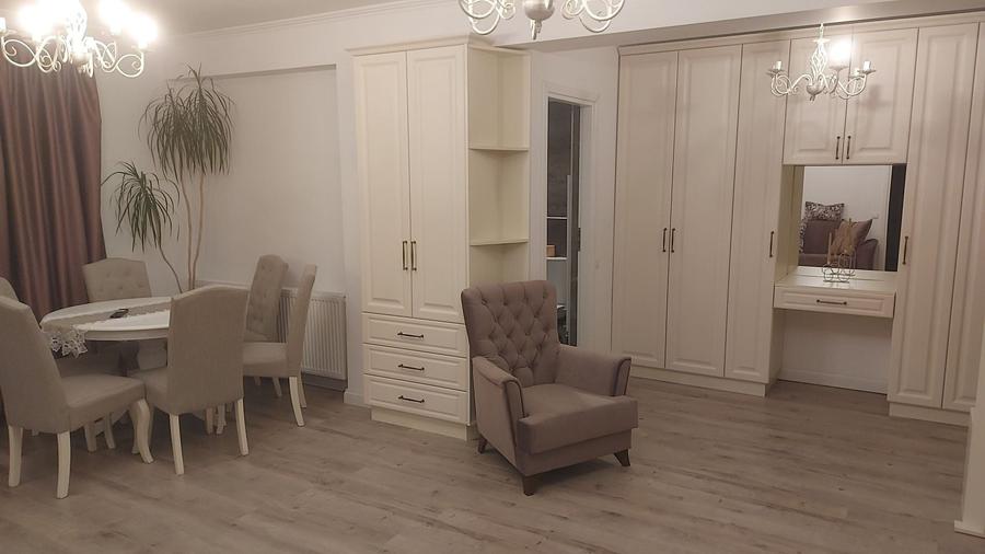 Apartament cu 2 camere decomandat în Florești