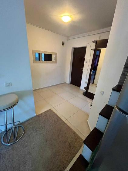 Apartament cu 2 camere semidecomandat în Florești