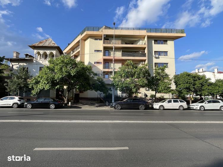 Apartament cu 2 camere, mobilat în Gara de Nord