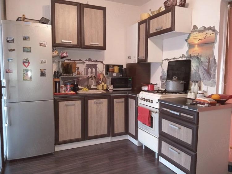 Vand Casa Bragadiru - 2