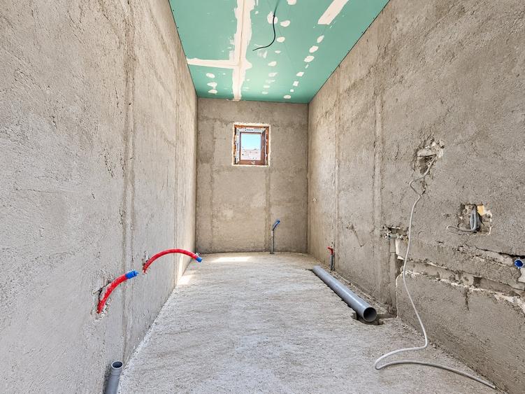 Casă individuală cu 3 camere cu Canalizare în Valu lui Traian