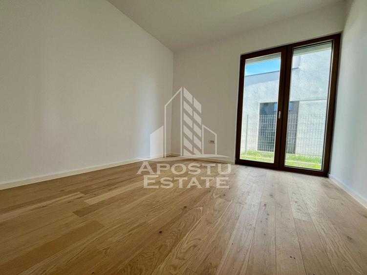 Duplex cu 4 camere cu Canalizare în Dumbrăvița