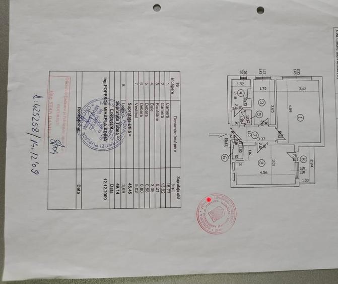 Apartament cu 2 camere decomandat în Berceni
