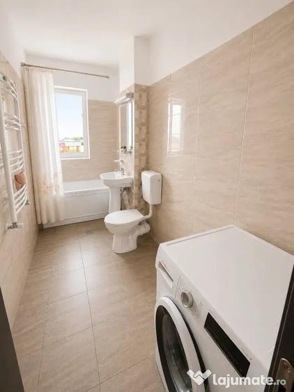 Apartament cu 2 camere decomandat în Sânpetru