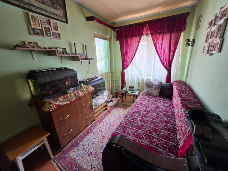 Apartament cu 4 camere decomandat în Hipodrom 3