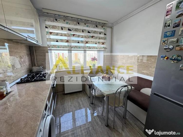 Apartament cu 3 camere decomandat în Măgurele