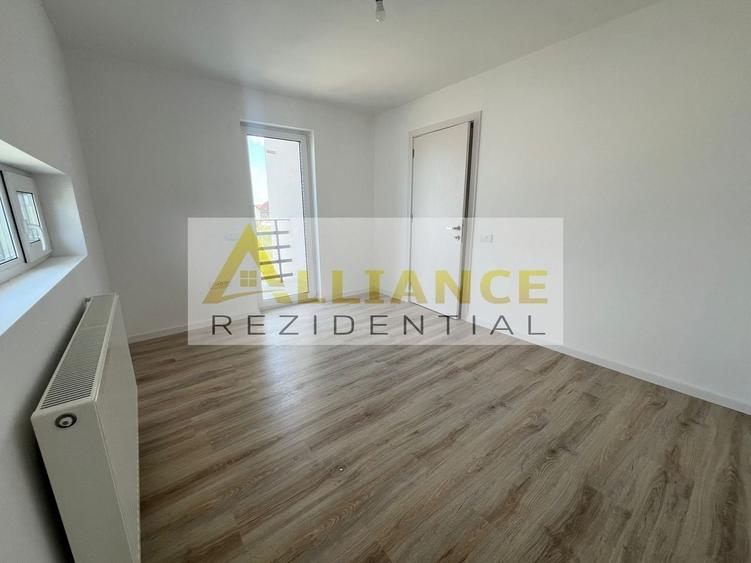 Duplex cu 3 camere cu Canalizare în Berceni