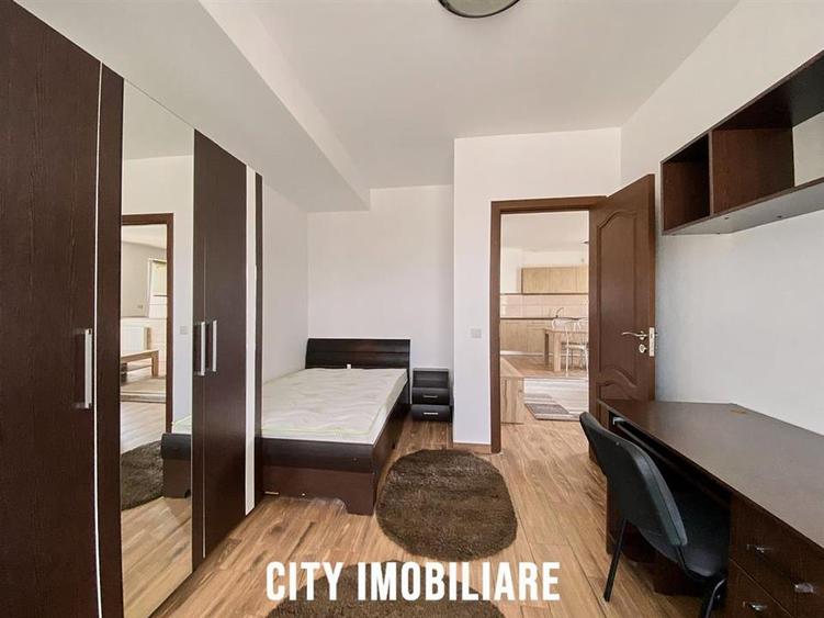 Apartament cu 3 camere semidecomandat, mobilat în Gheorgheni