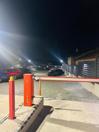 Spațiu comercial, de 1,300 mp, în Ultracentral