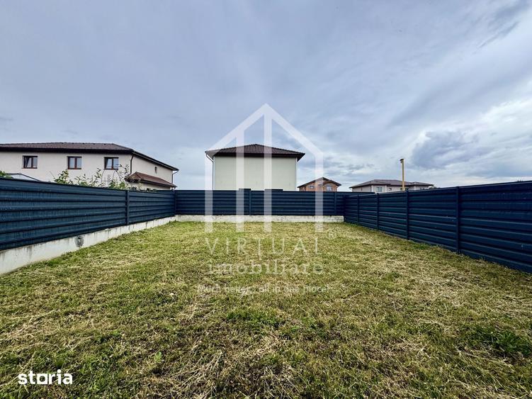 Casă cu 6 camere cu Teren 345 Mp în Șura Mică