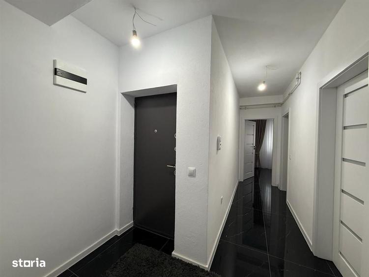 Apartament cu 2 camere decomandat în Cristian