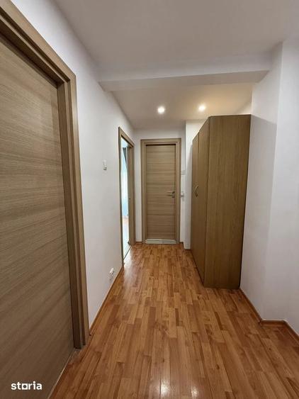 Apartament cu 3 camere decomandat, mobilat în Lacul Tei