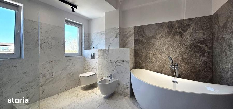 Apartament cu 4 camere, mobilat în Central
