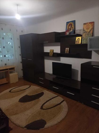 Apartament de inchiriat - 1