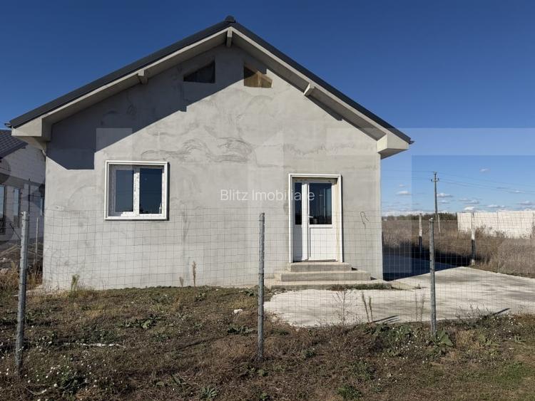 Casă de vânzare, 80 mp, Izvorul Rece
