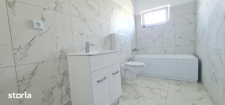 Casă cu 4 camere cu Canalizare în Tărlungeni