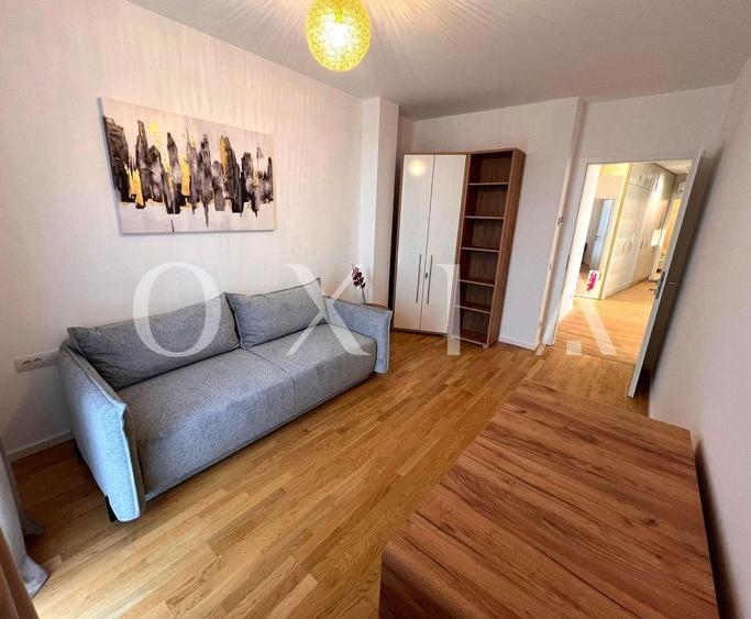 Apartament cu 4 camere semidecomandat, mobilat în Tipografilor